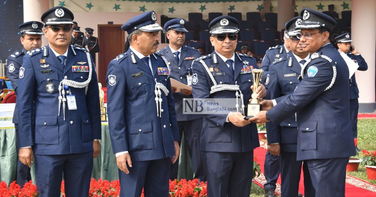 তিন-ক্যাটাগরিতে-শ্রেষ্ঠ-কুমিল্লা-জেলা-পুলিশ