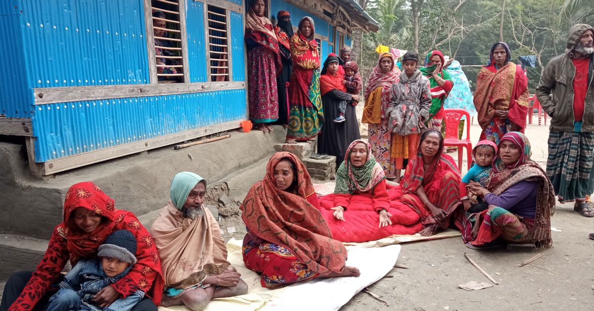 বাড়িতে ঢুকে কৃষককে কুপিয়ে হত্যা, ভাঙচুর-লুটপাট