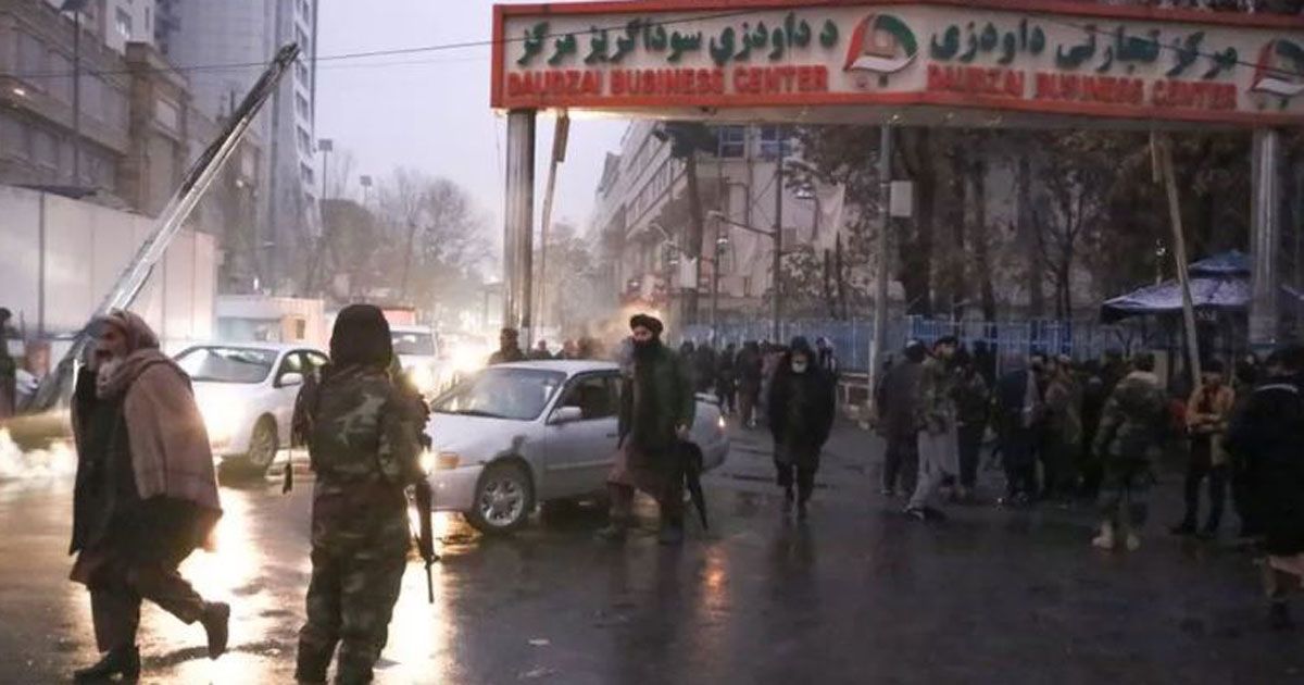 Blast-outside-foreign-ministry-in-Afghanistan-kills-20