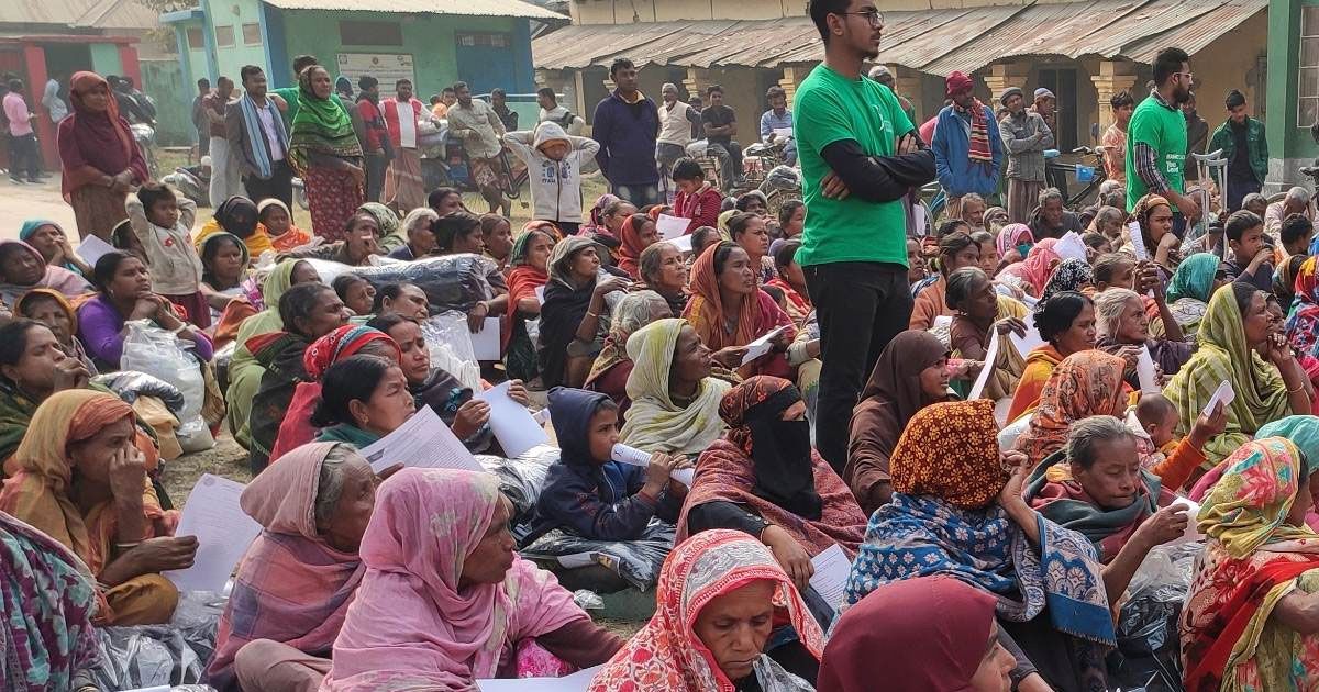 গাইবান্ধার-৫-শতাধিক-পরিবারের-মাঝে-কম্বল-বিতরণ