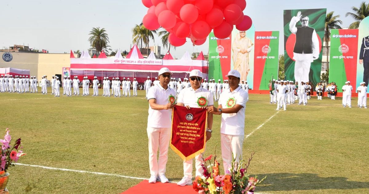 জননিরাপত্তায়-দায়িত্ব-পালন-করছে-পুলিশ-আইজিপি