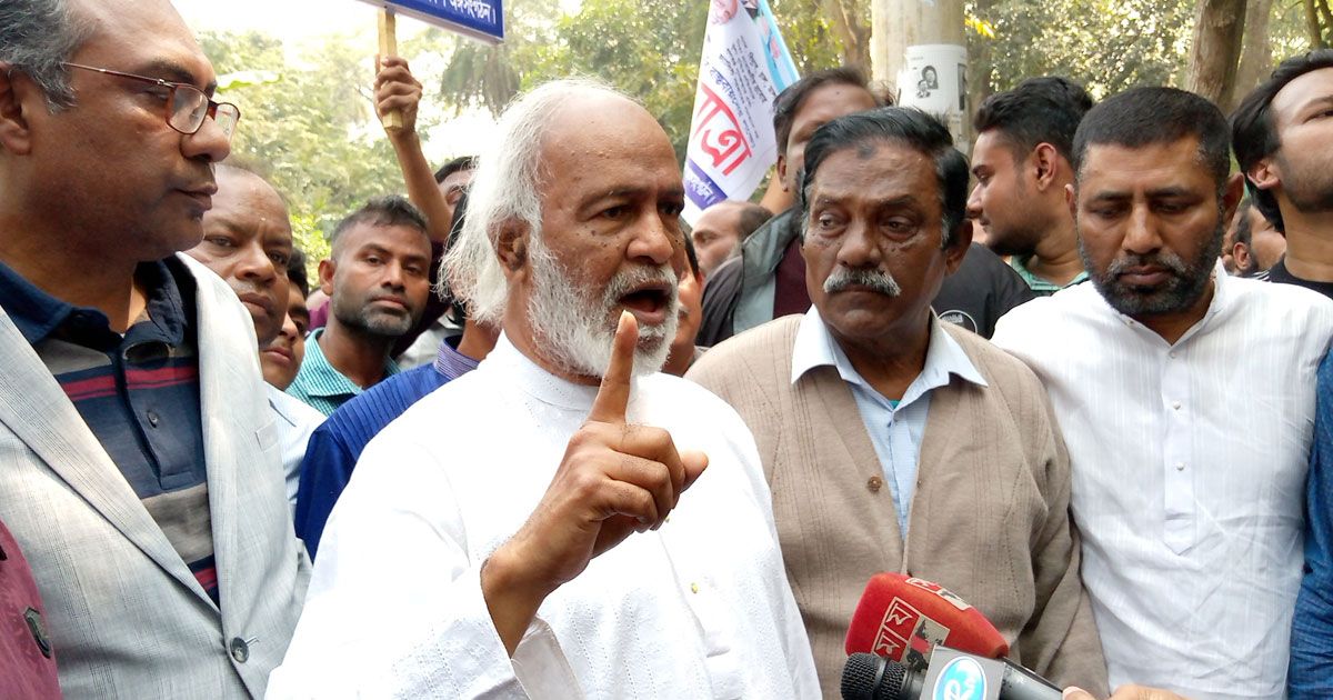 তত্ত্বাবধায়ক সরকারের হাতে ক্ষমতা হস্তান্তর করতে হবে: মঈন খান