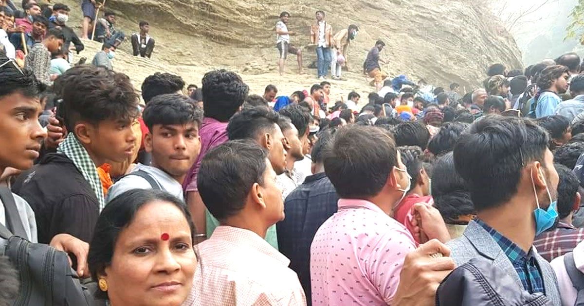 চন্দ্রনাথে পা পিছলে আহত ১০ পুণ্যার্থী