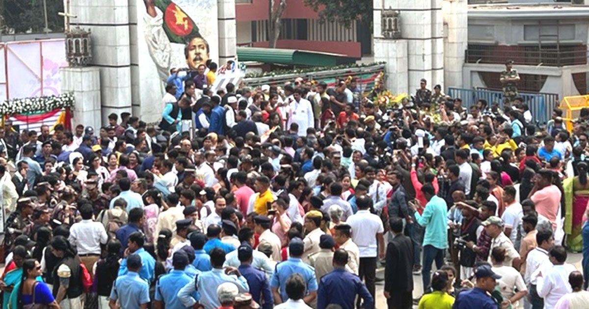 নো-ম্যান্স-ল্যান্ডে-ভাষাপ্রেমীদের-মিলন-মেলা
