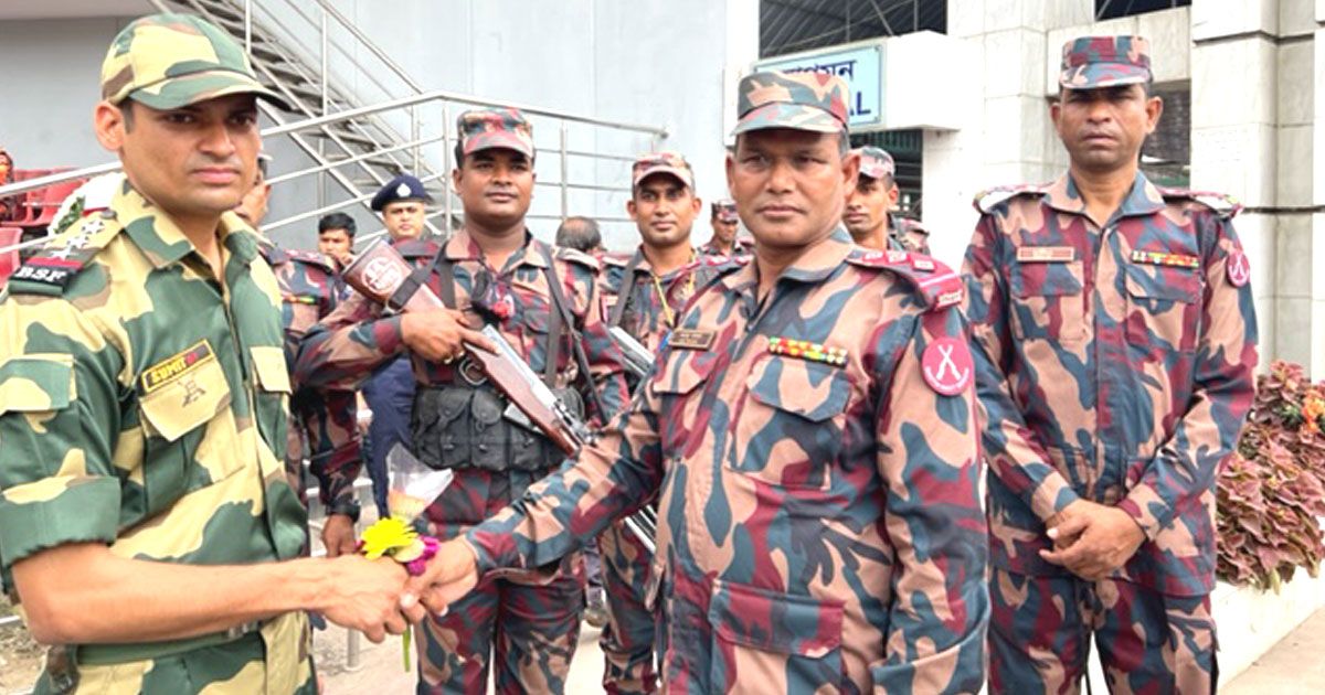 নো-ম্যান্স ল্যান্ডে ভাষাপ্রেমীদের মিলন মেলা