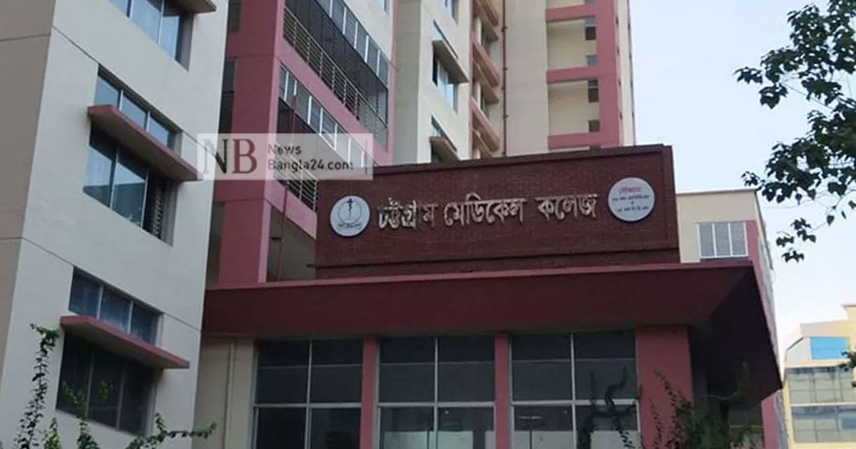শৌচাগারে-নিজের-রাইফেলের-গুলিতে-আহত-পুলিশ-কনস্টেবল