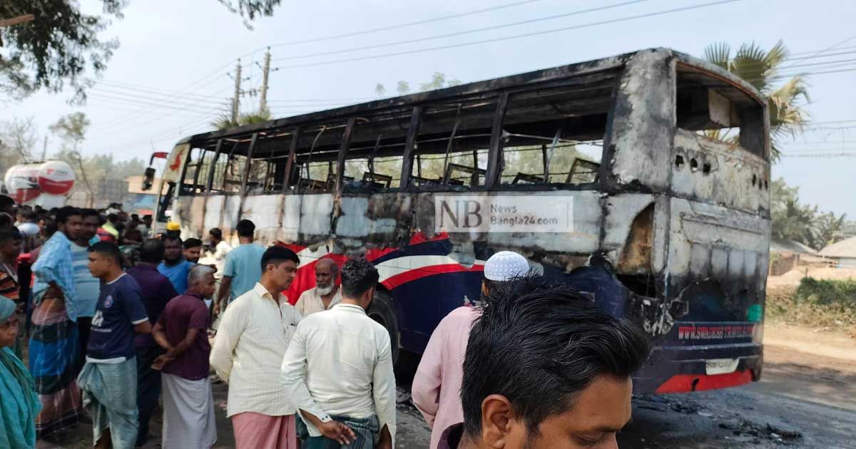 অটোরিকশার-৫-যাত্রী-নিহত-চাপা-দেয়া-বাসে-আগুন