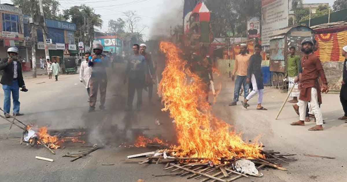 আহমদিয়াদের জলসাকে কেন্দ্র করে রণক্ষেত্র পঞ্চগড় 