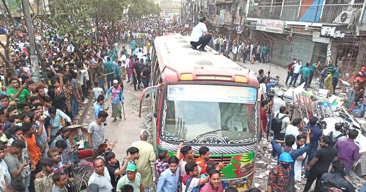 গুলিস্তানে ভবনে বিস্ফোরণ, নিহত বেড়ে ১৮