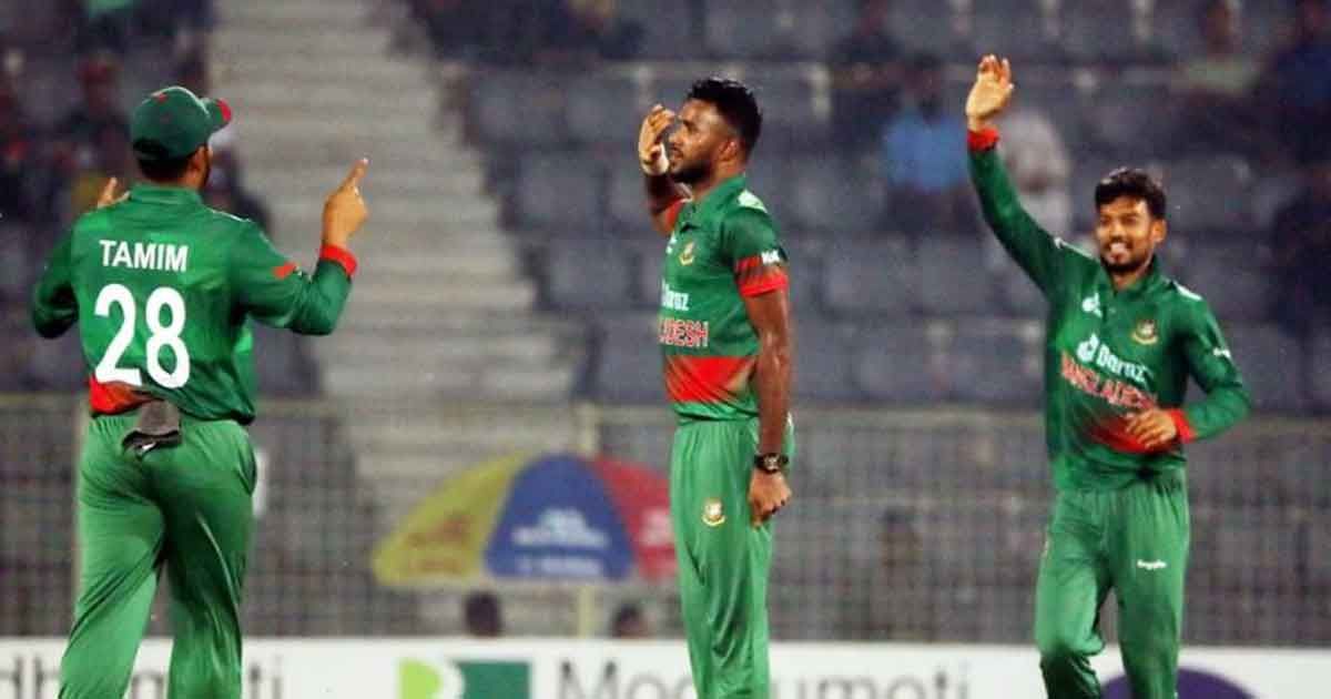 রেকর্ড রানের ম্যাচে সর্বোচ্চ ব্যবধানে জয়