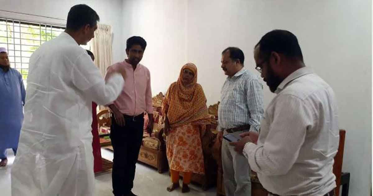 সাংবাদিক-শামসের-বাড়িতে-বিএনপির-নেতারা