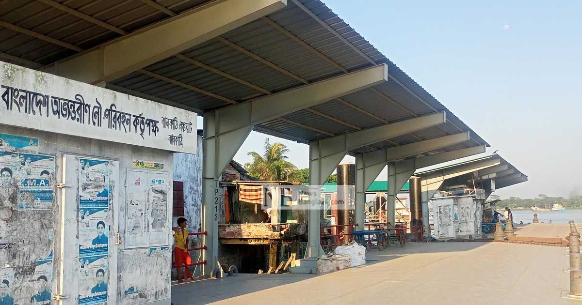 যাত্রী-সংকটে-ঝালকাঠি-ঢাকা-নৌপথে-লঞ্চ-বন্ধ