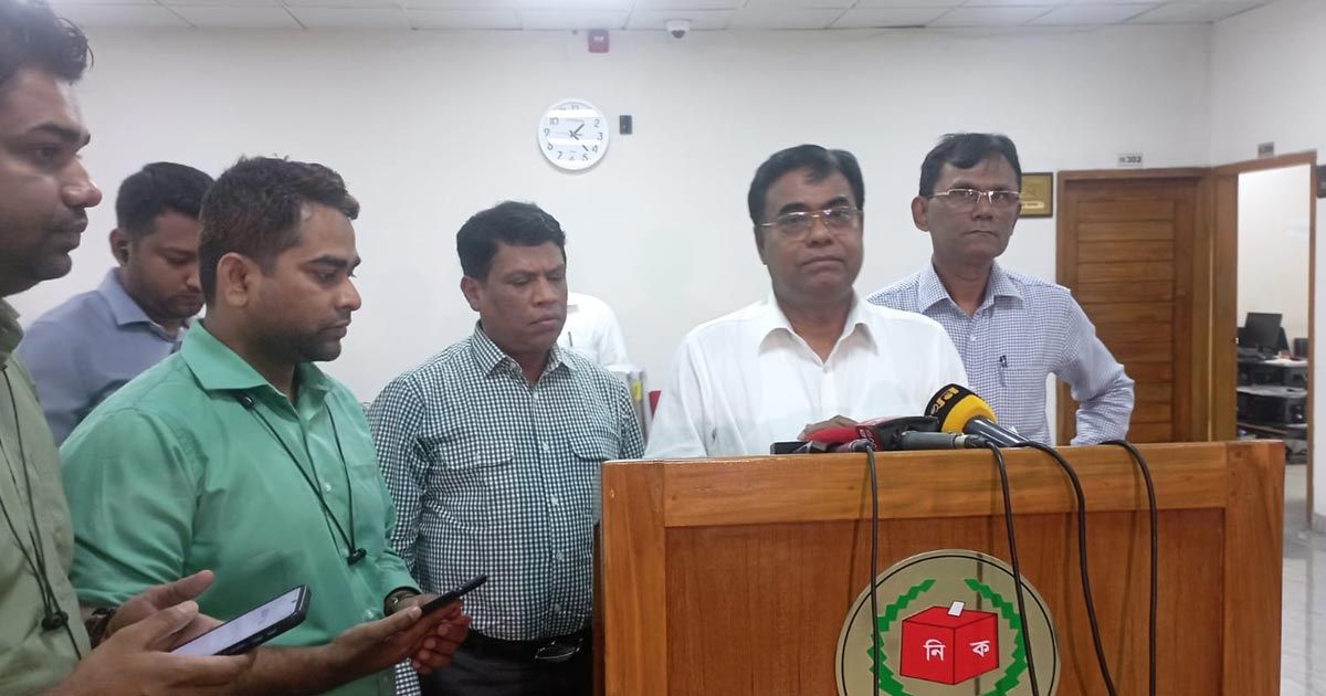 নিবন্ধন-প্রত্যাশী-১২-দলের-মাঠপর্যায়ের-খোঁজ-নিচ্ছে-ইসি
