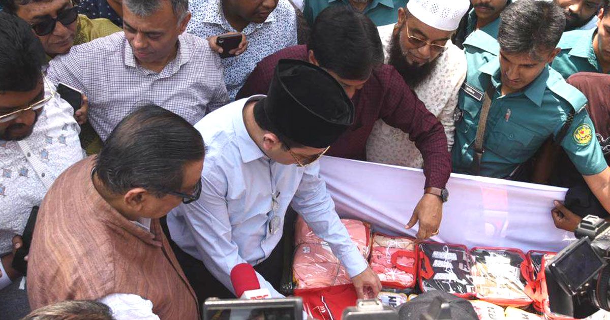বঙ্গবাজারে ক্ষতিগ্রস্তদের ২ কোটি টাকা দেবে ডিএসসিসি