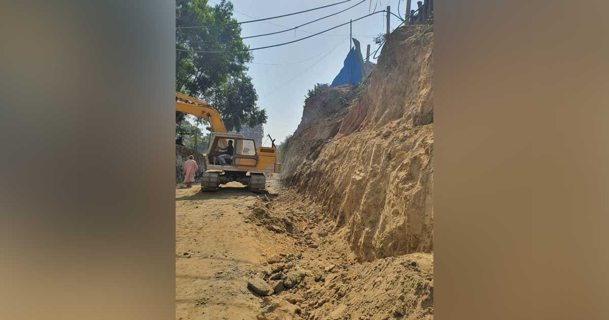 পাহাড়ধস-চসিকের-৩-প্রকৌশলী-কাউন্সিলরের-নামে-মামলা