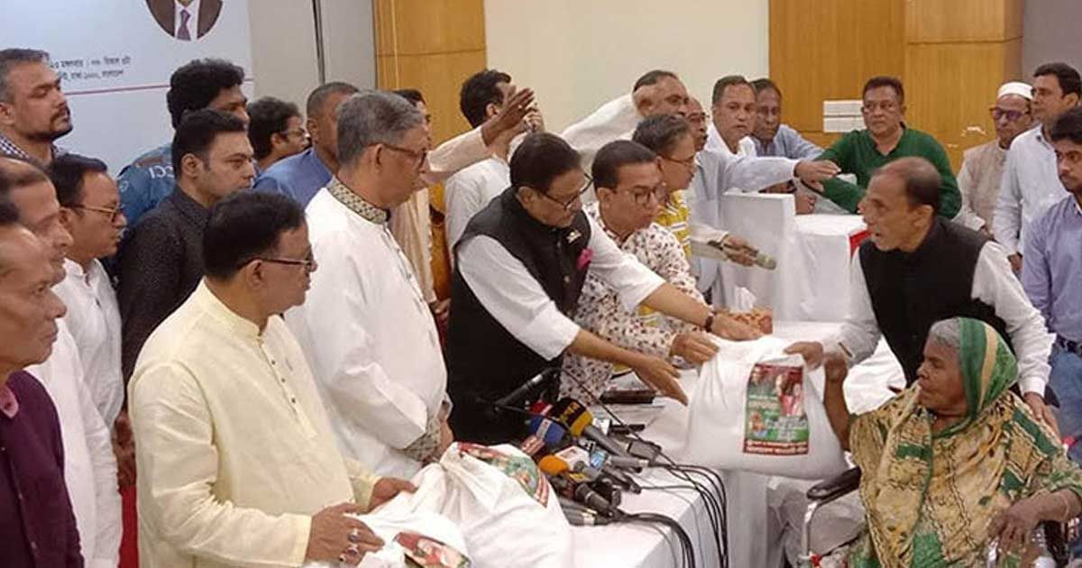 বিএনপি যে আগুন নিয়ে খেলছে তাতে তারাই ঝলসে যাবে: কাদের