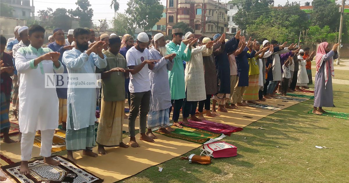 দাবদাহে-পুড়ছে-দিনাজপুর-বৃষ্টির-আশায়-নামাজ
