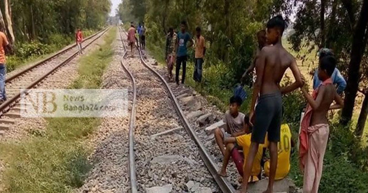 ব্রাহ্মণবাড়িয়ায়-৯-ঘণ্টা-পর-আপলাইনে-ট্রেন-চলাচল-শুরু