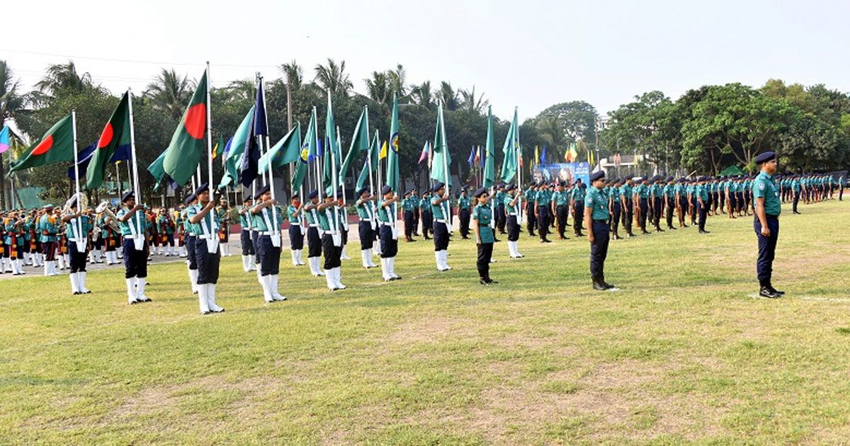 ঠাণ্ডা মাথায় কমান্ডারের নির্দেশ পালন করতে হবে: ডিএমপি কমিশনার