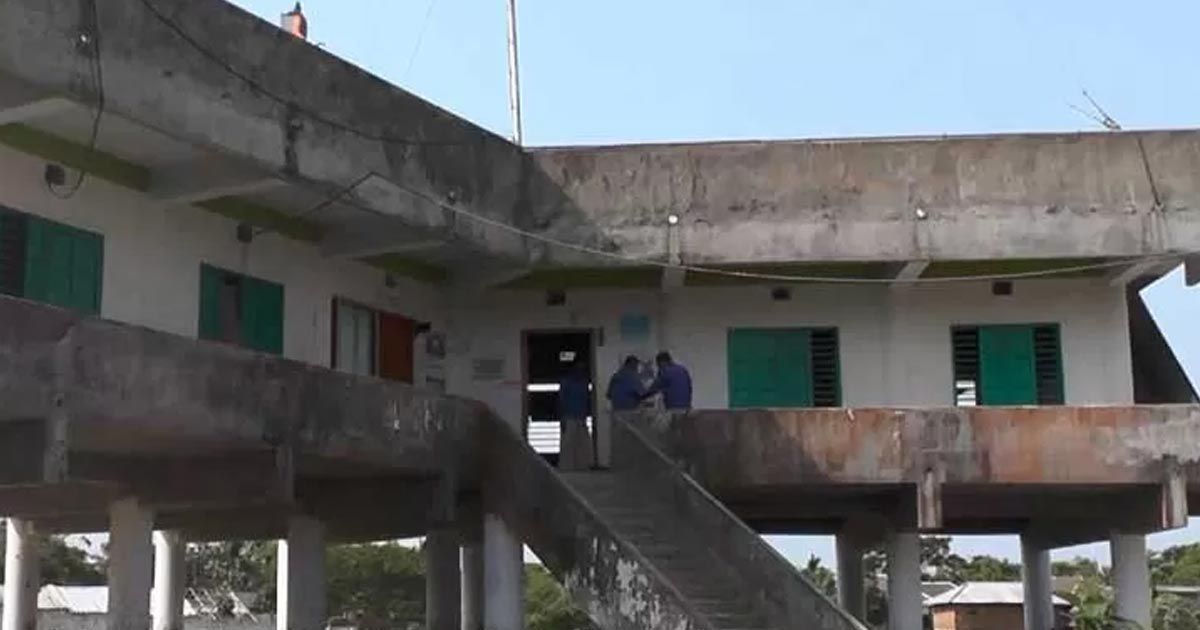 ‘মোখা’ মোকাবিলায় আগাম প্রস্তুতি উপকূলে