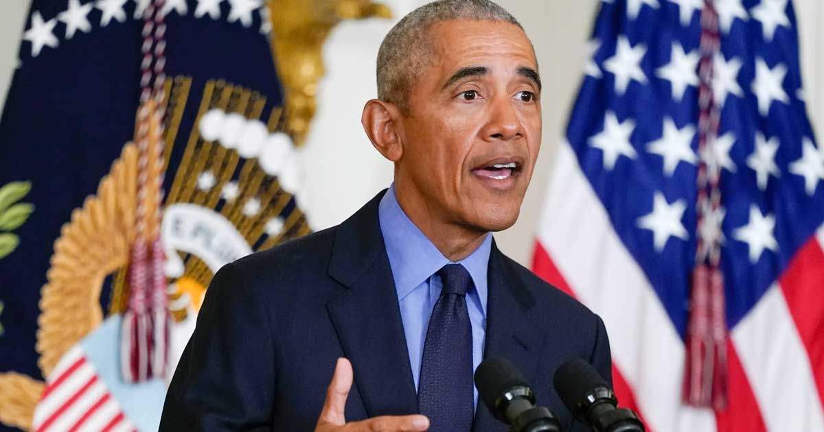 Obama-is-on-the-list-of-500-Americans-under-Russian-sanctions