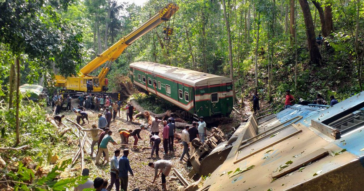 ১৫-ঘণ্টা-পর-সিলেটের-সঙ্গে-ফিরল-সারা-দেশের-ট্রেন-যোগাযোগ