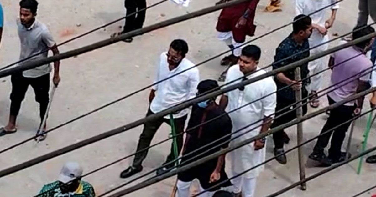 পটুয়াখালী‌তে-বিএন‌পি-ছাত্রলীগ-সংঘ‌র্ষে-সাংবা‌দিকসহ-আহত-১৫