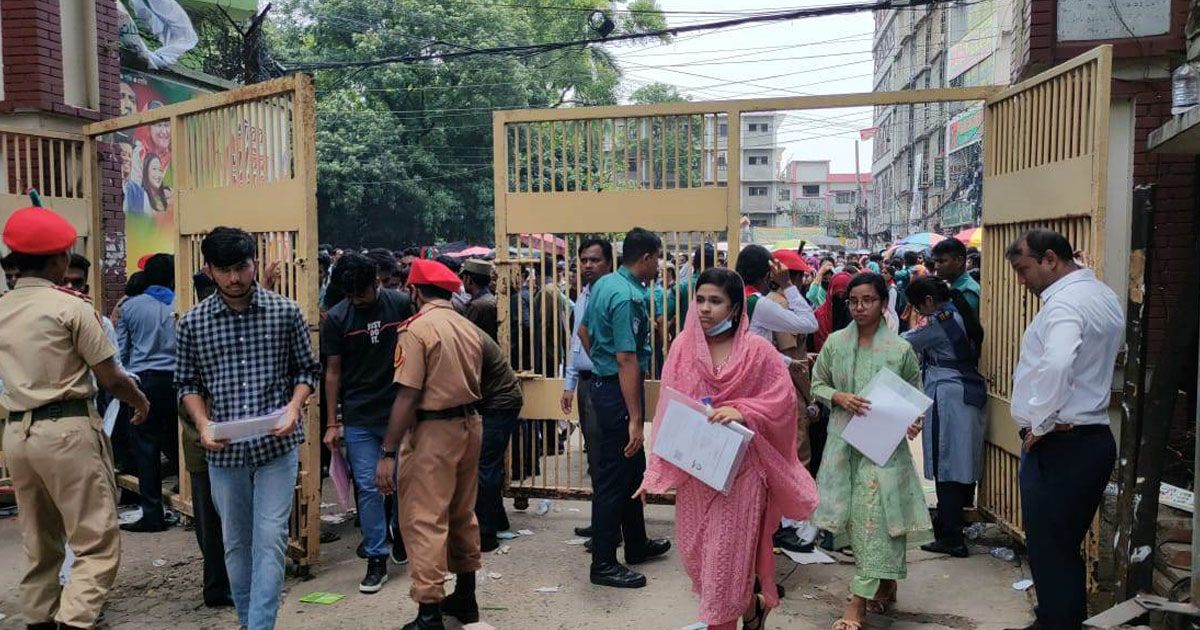 গুচ্ছভুক্ত বিশ্ববিদ্যালয়ে ভর্তিযুদ্ধ শুরু, মানবিকের প্রতি আসনে লড়ছেন ১৩
