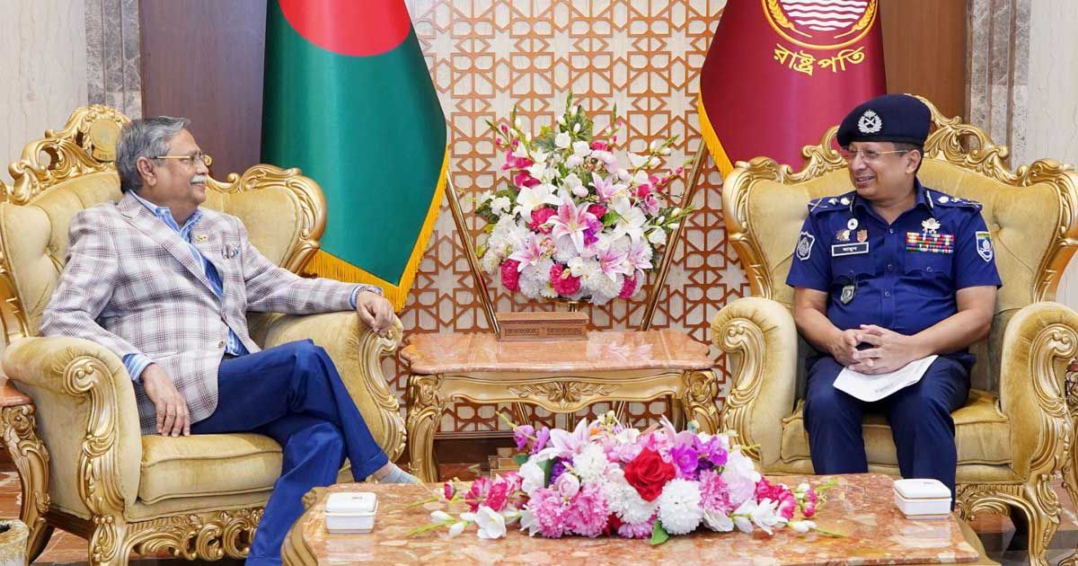 The-President-urges-the-police-to-be-more-people-friendly