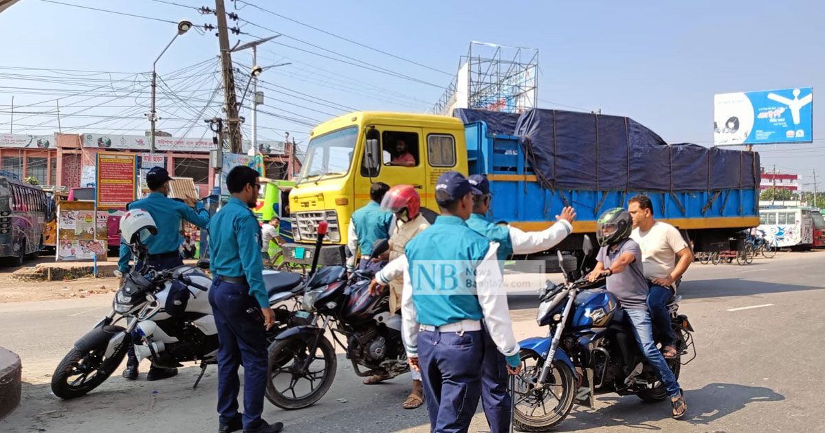 ইসির নির্দেশে মোটরযানে ২৬ লাখ টাকা জরিমানা বরিশালে 