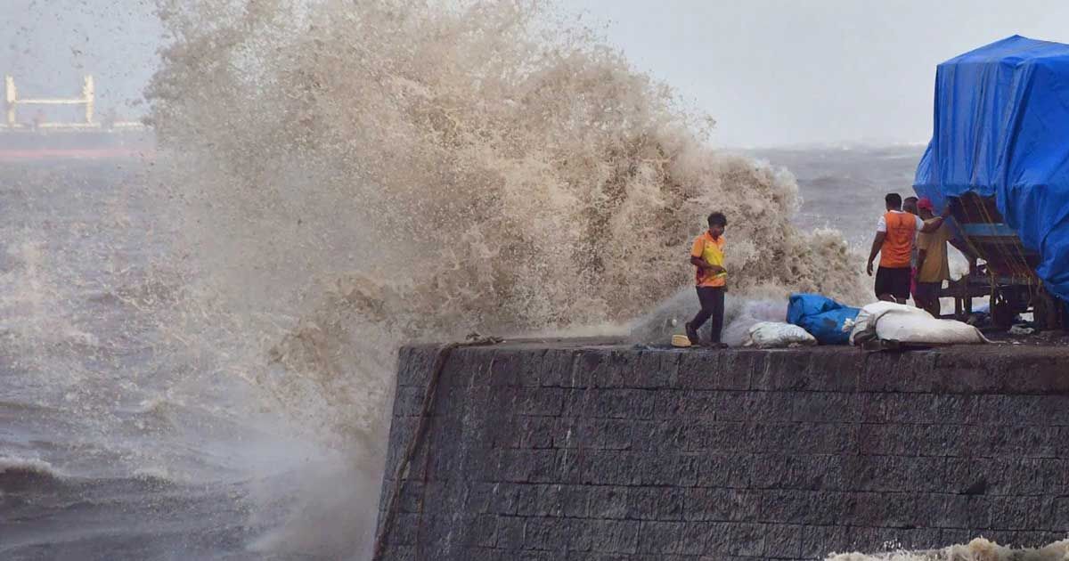 সন্ধ্যায়-আঘাত-হানতে-পারে-ঘূর্ণিঝড়-বিপর্যয়
