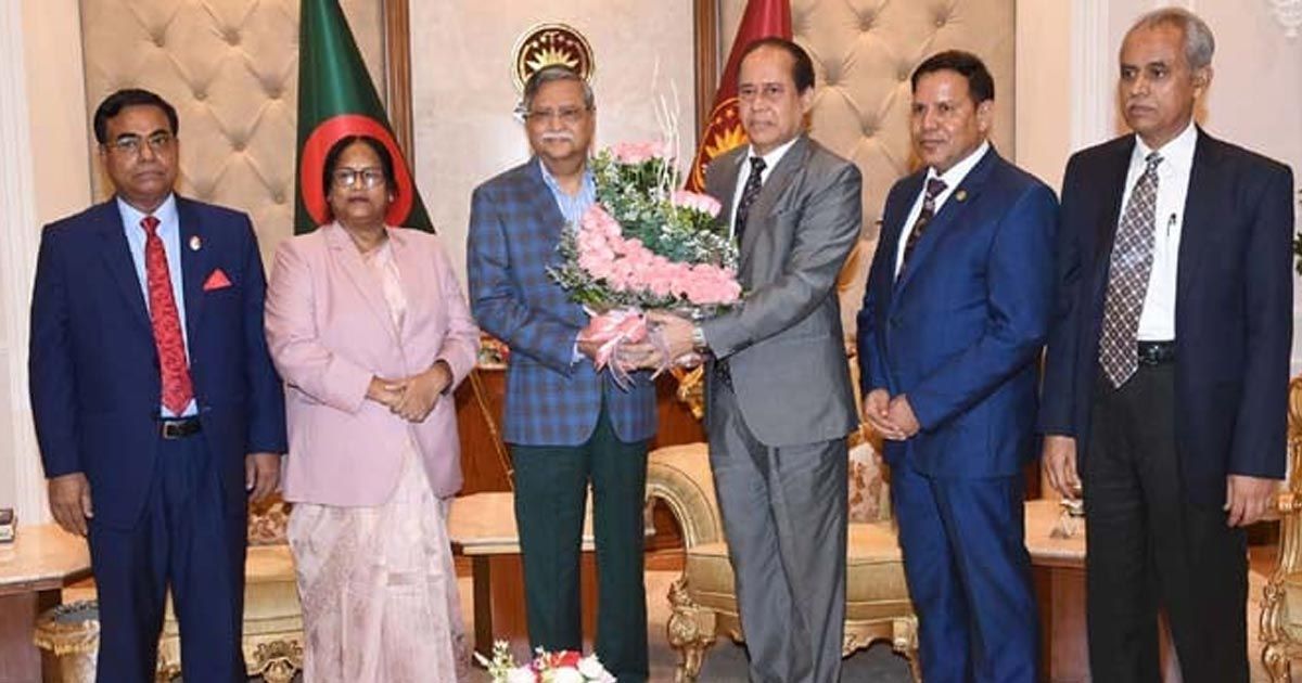 সুষ্ঠু-নির্বাচনের-জন্য-দল-ও-প্রার্থীদের-এগিয়ে-আসার-আহ্বান-রাষ্ট্রপতির