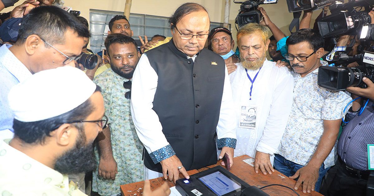 রাজশাহী সিটির ভোটে খুশি আ.লীগ, ইভিএমে অসন্তোষ জাপার