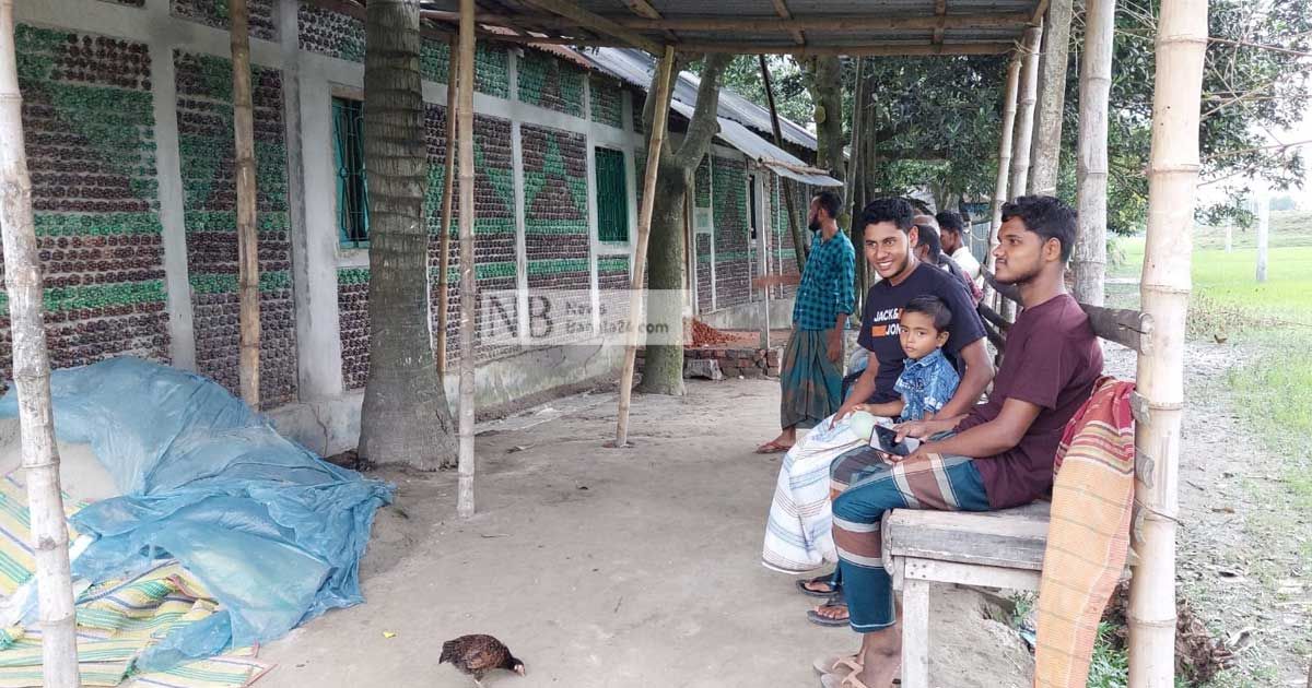 ফক্কা কবিরাজের বোতলবাড়ি