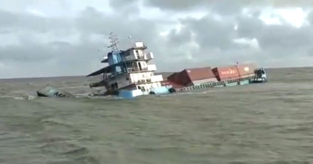 ভাসানচরে-৯৬-কন্টেইনার-নিয়ে-ডুবেছে-পানগাঁও-এক্সপ্রেস