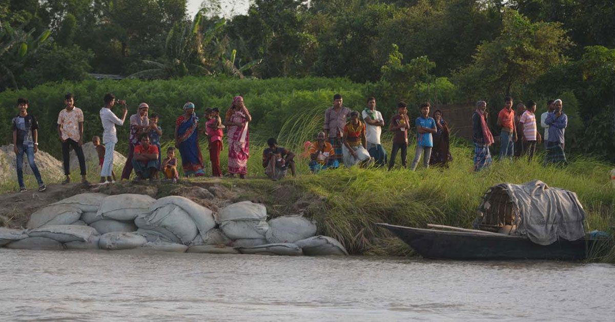 পদ্মার ভাঙনে ৪ গ্রামের শত একর জমি বিলীন