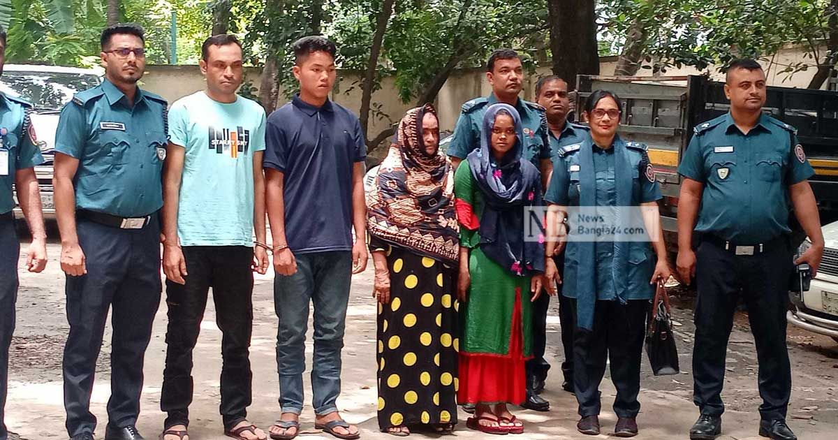পর্যটকের-বেশে-ইয়াবা-কারবার