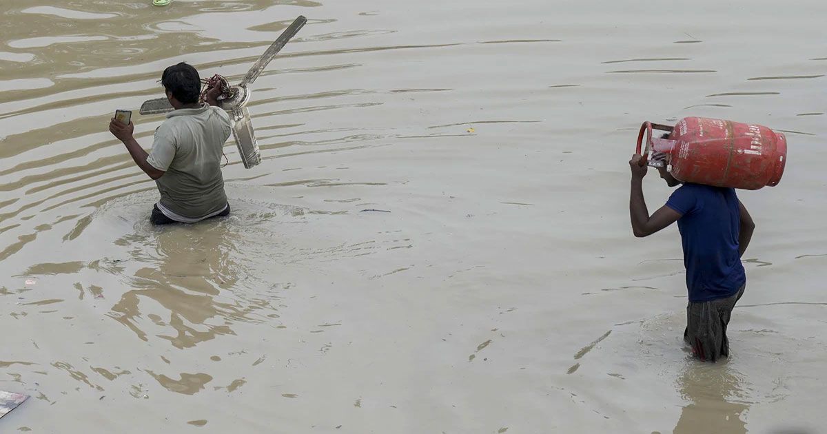 আরও বৃষ্টি হতে পারে দিল্লিতে, পানিতে ডুবে তিন মৃত্যু