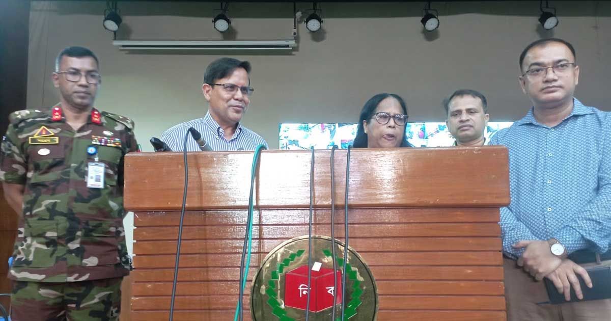 উপস্থিতি কম হলেও পরিবেশ শান্তিপূর্ণ: ইসি রাশেদা