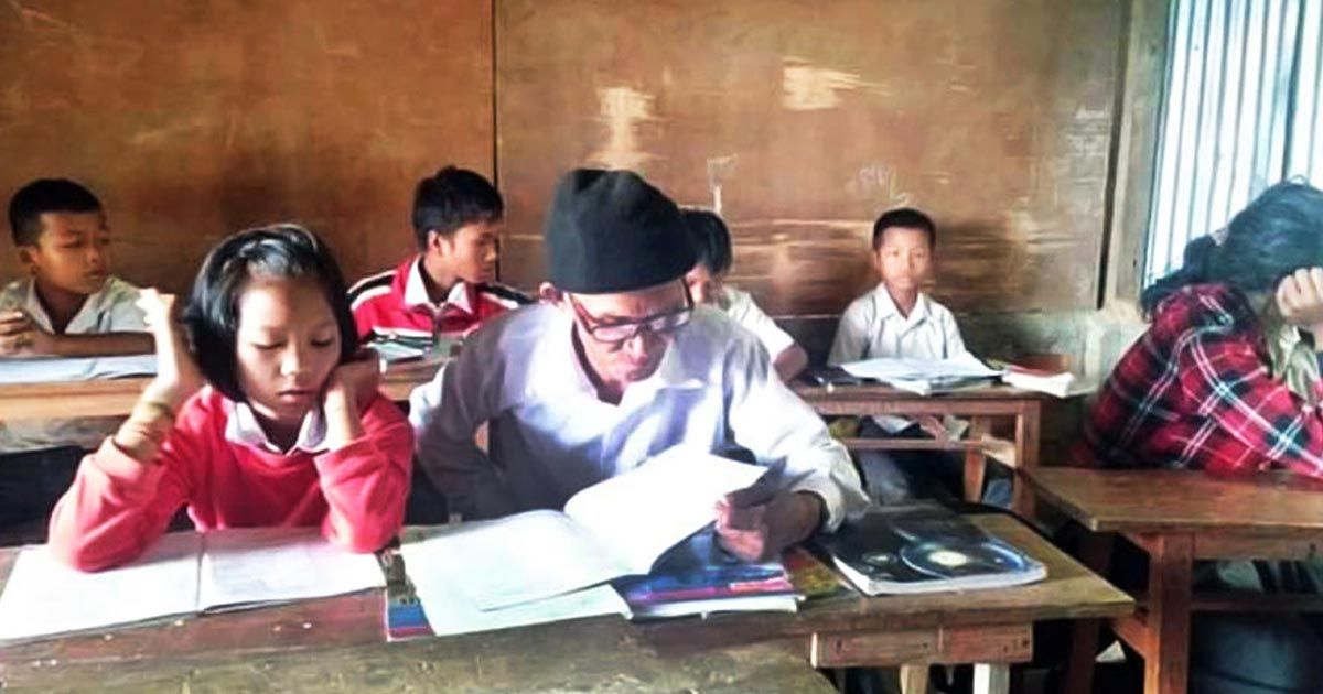 ৭৮ বছর বয়সে আবার স্কুলে ভর্তি হলেন লালরিংথারা