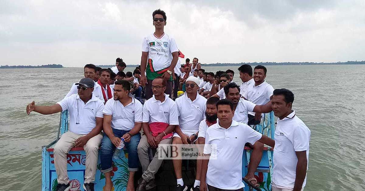 হাওরে-পথ-হারিয়ে-৯৯৯-এ-কল-শতাধিক-পর্যটক-উদ্ধার