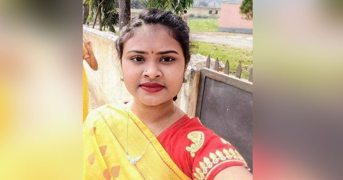 চট্টগ্রামে-জলাবদ্ধ-সড়কে-ডুবে-কলেজছাত্রীর-মৃত্যু