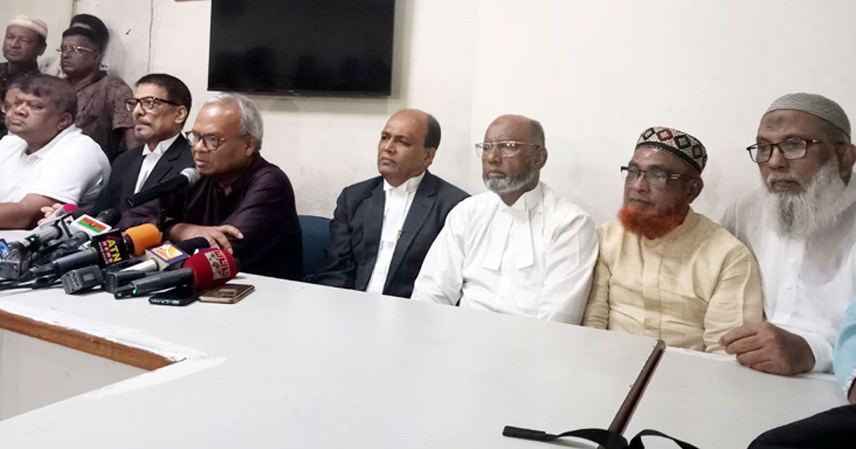 ক্ষমতায় থাকলে পাহাড়ের ওপরও নৌকা চালানো যায়: রিজভী