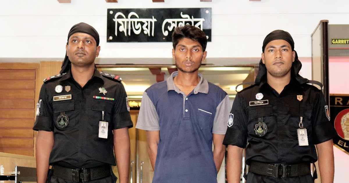 জামায়াত-শিবিরের-ফেসবুক-গ্রুপ-থেকে-নম্বর-নিয়ে-সাঈদীকে-চিকিৎসা-দেয়া-ডাক্তারকে-হুমকি