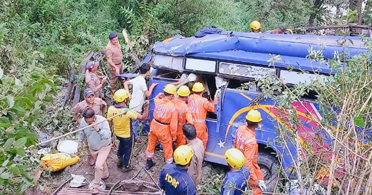 উত্তরাখণ্ডে-তীর্থযাত্রীদের-বাস-খাদে-পড়ে-নিহত-৭