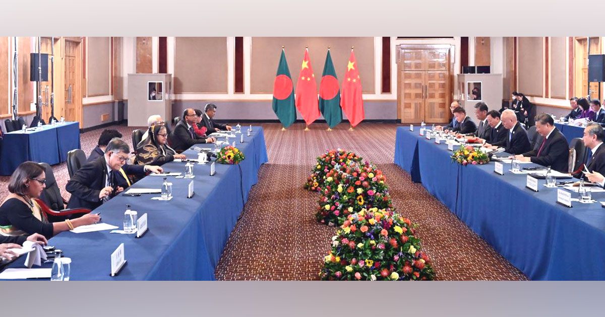 শেখ হাসিনা-শি জিনপিং দ্বিপাক্ষিক বৈঠক অনুষ্ঠিত