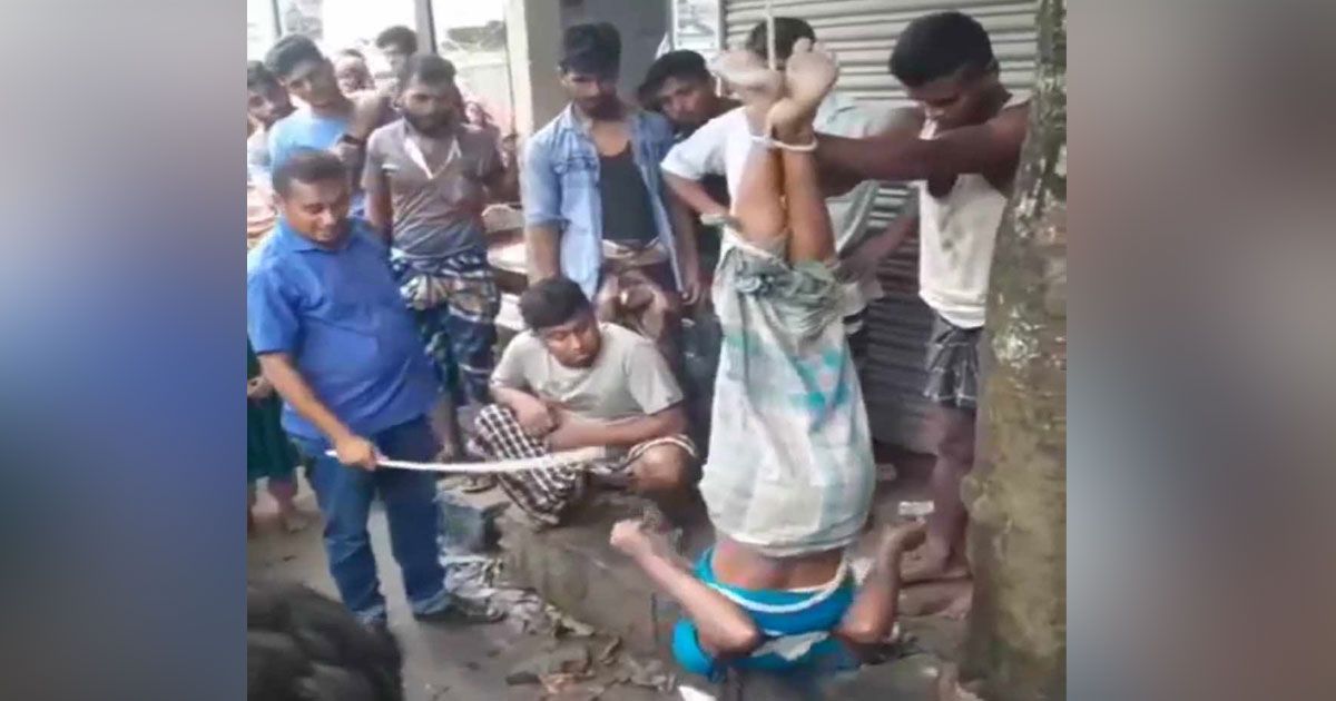 চুরির-অভিযোগে-যুবককে-উল্টা-করে-বেঁধে-মারধর-ইউপি-সদস্য-আটক