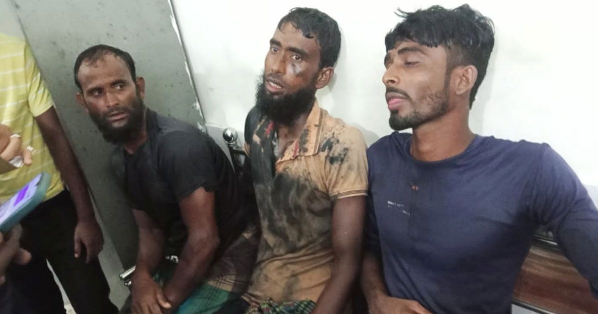 সুগন্ধায় এবার ট্যাংকারের ধাক্কায় ট্রলারডুবি