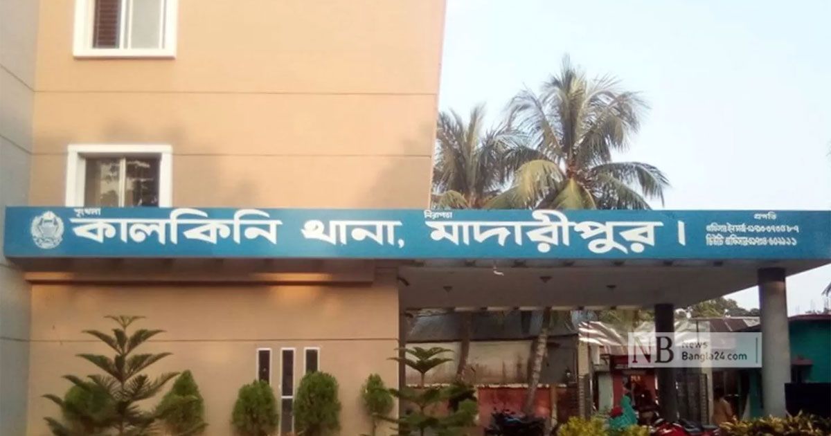 ইয়াবাসহ-৪-জনকে-পুলিশে-দিল-জনতা