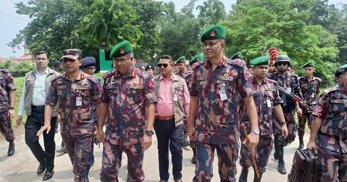 নির্বাচন ঘিরে অবৈধ অস্ত্র আনা ঠেকাতে সতর্ক বিজিবি: মহাপরিচালক